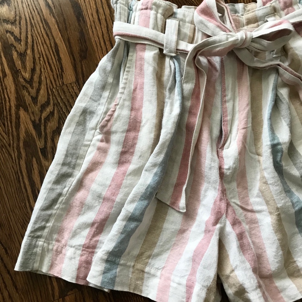 Tie High-Waisted Shorts - Picture 2 of 7
